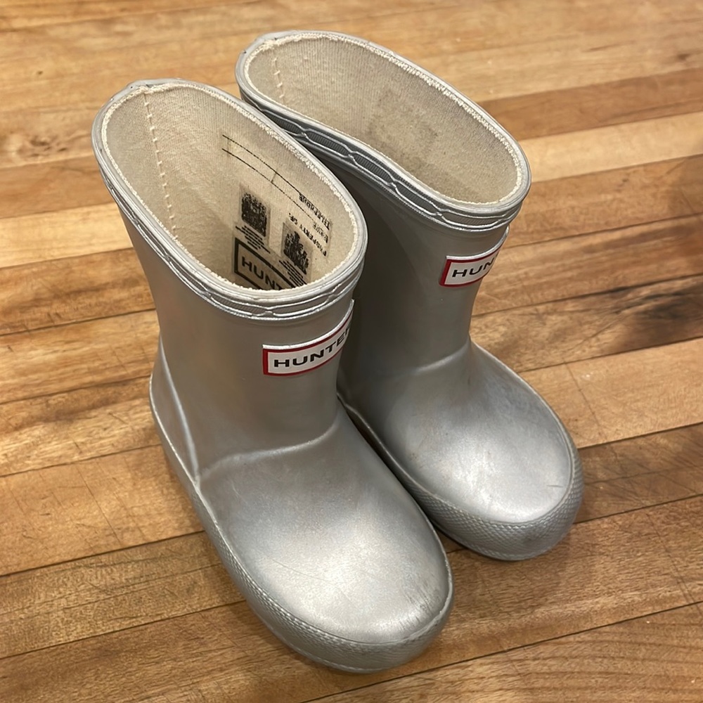 Hunter toddler silver rain boots